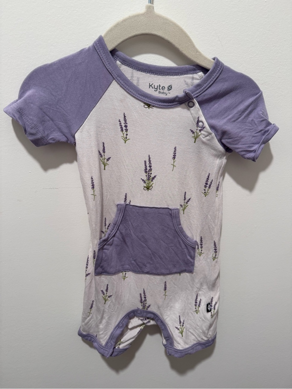 Kyte BABY Lavender & White Floral Short Sleeve Romper
